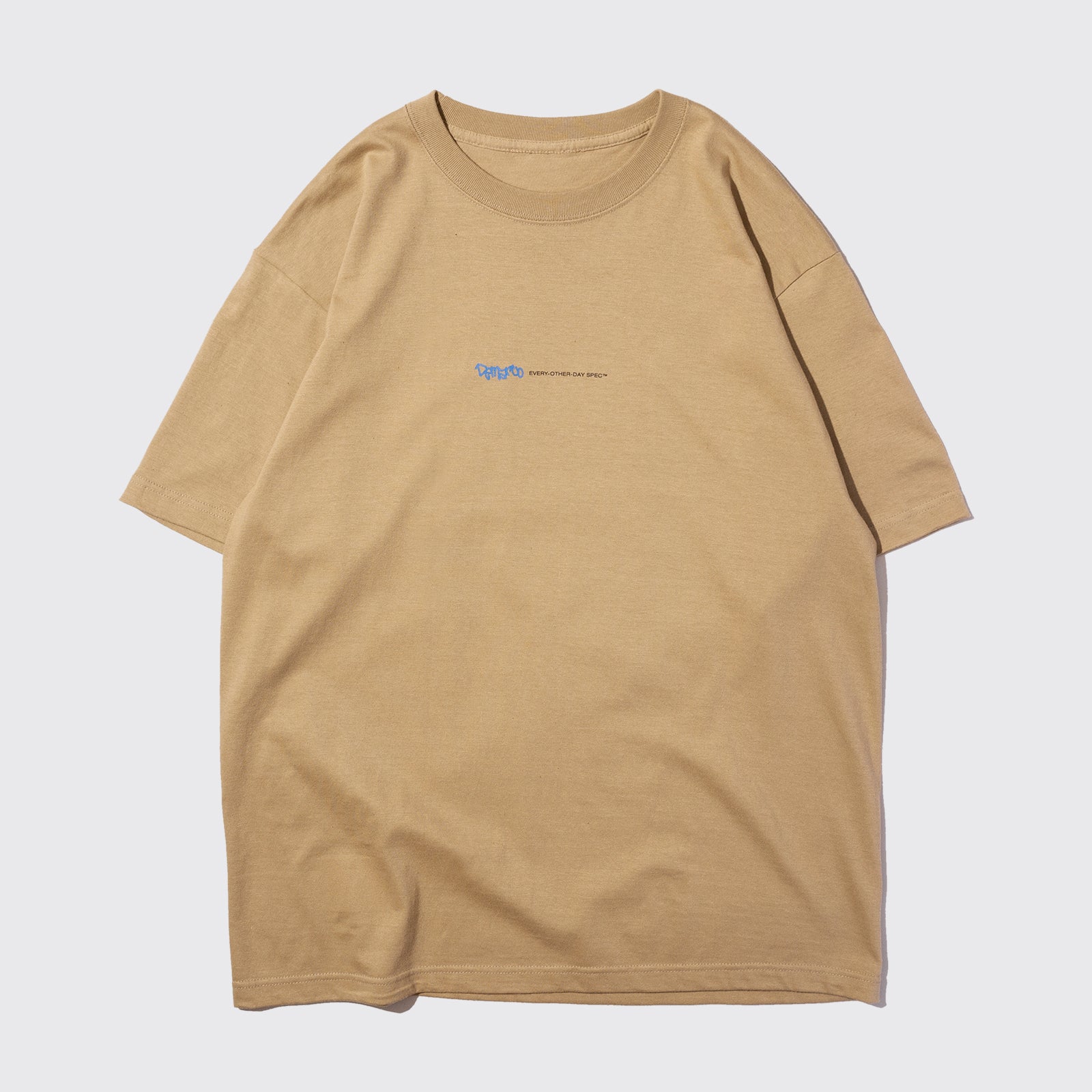 CHILDISH TEE (Sand)