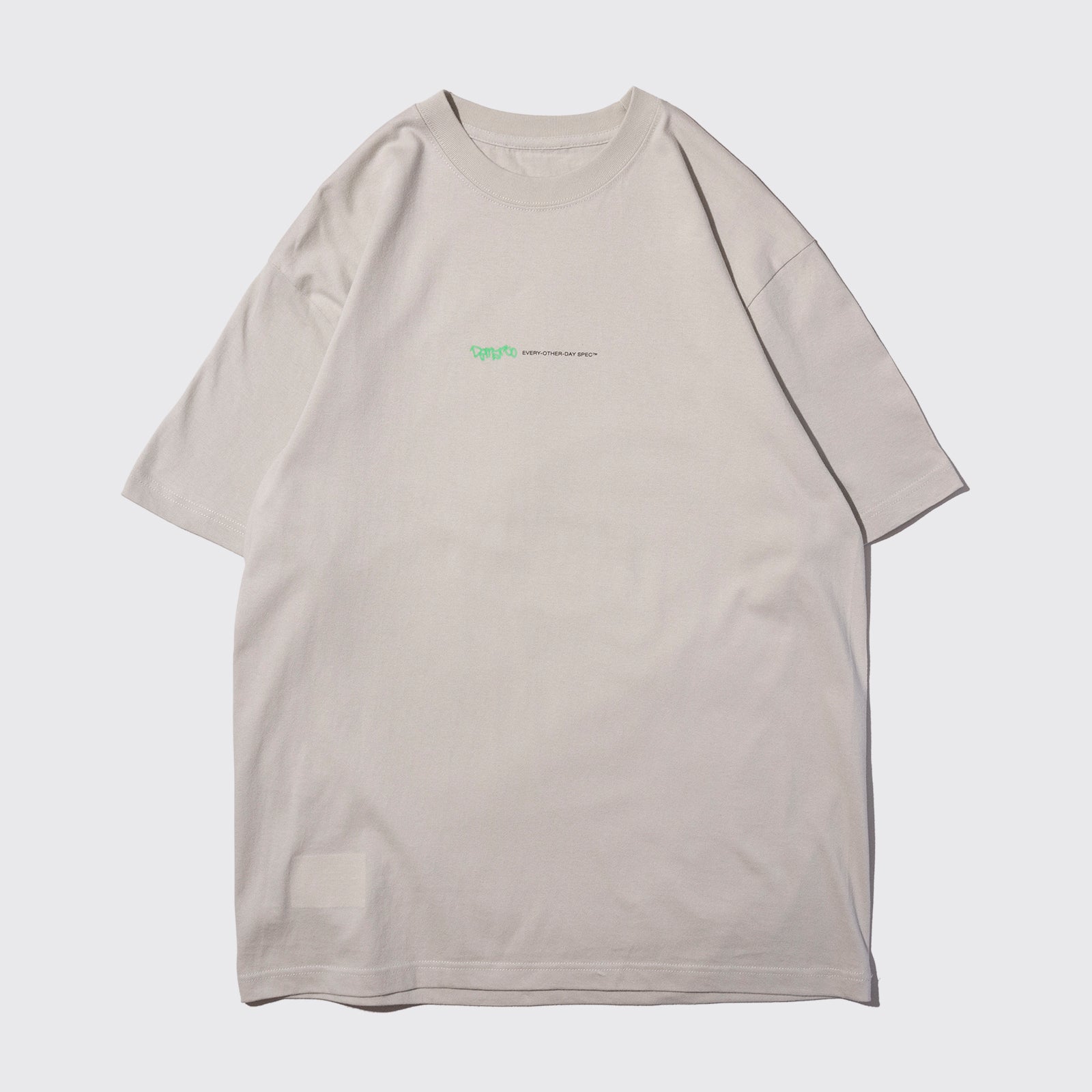 CHILDISH TEE (Silver)