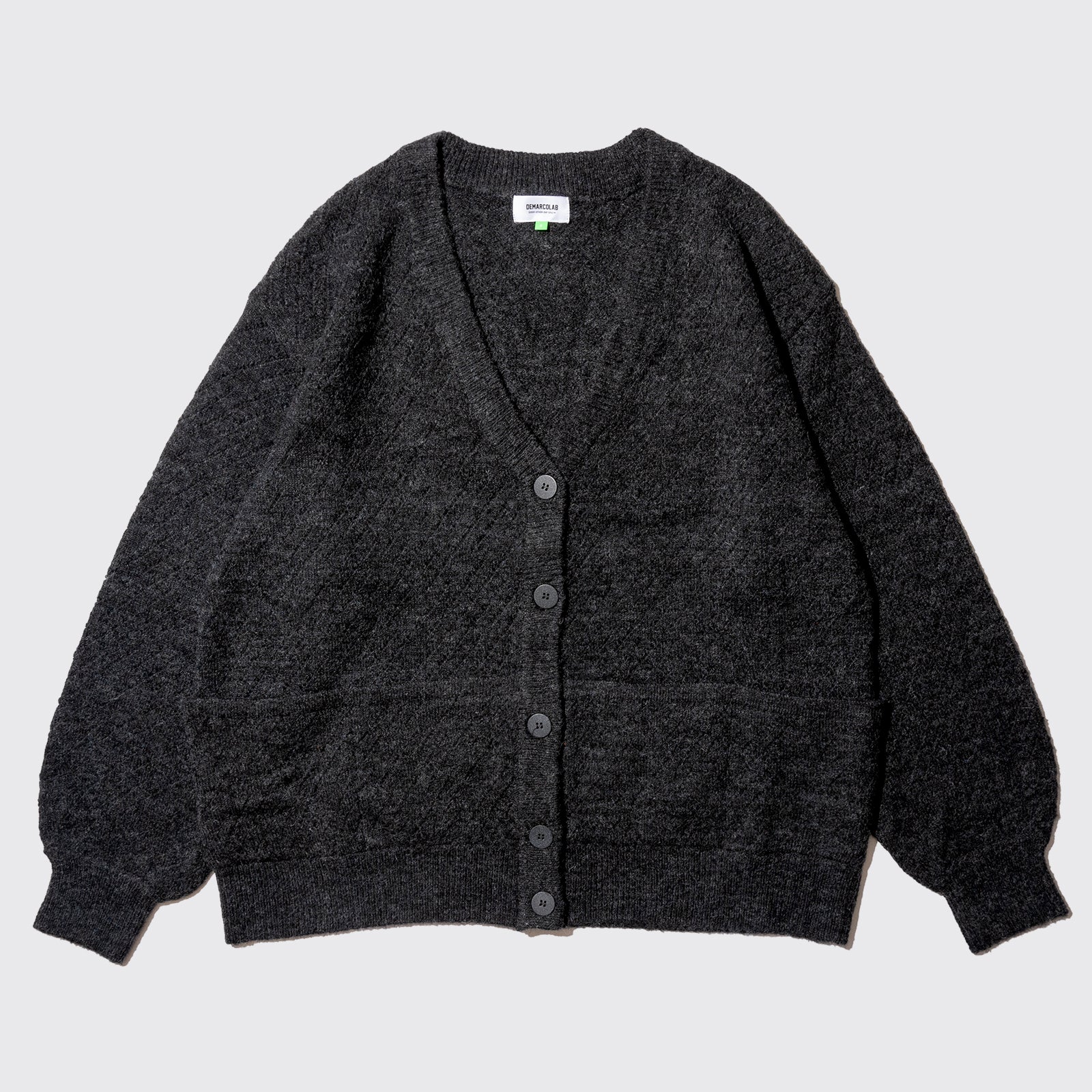 SLASH VENT KNIT CARDIGAN (Black)