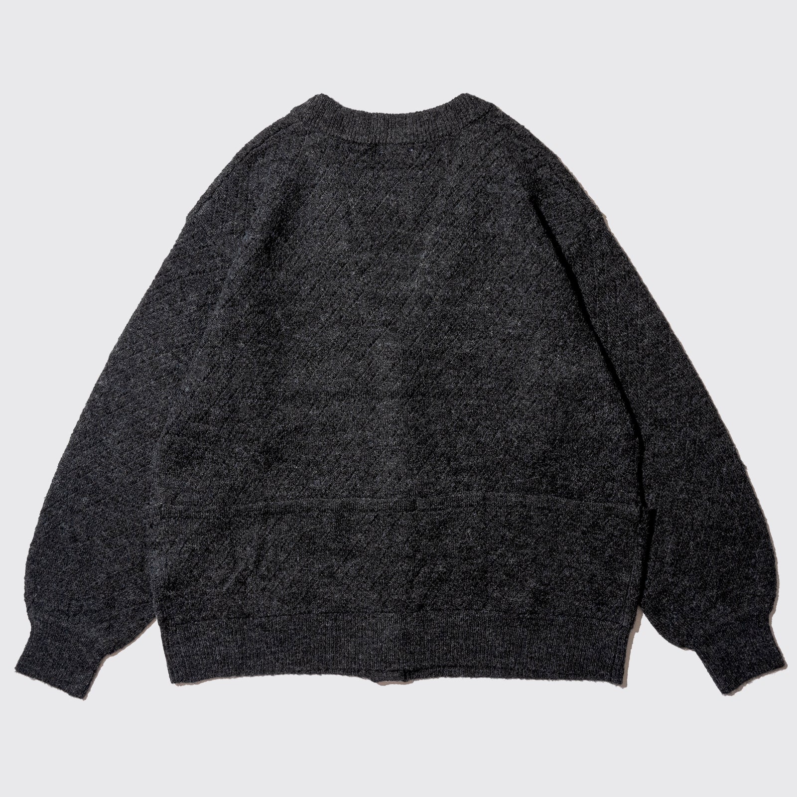 SLASH VENT KNIT CARDIGAN (Black)