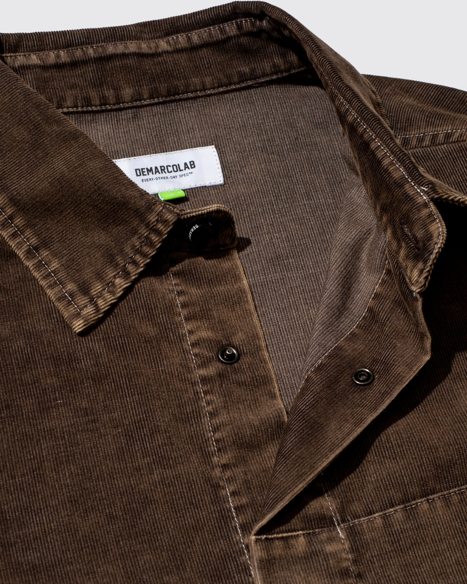 PERFORMANCE CORD. SHIRT (Brown)