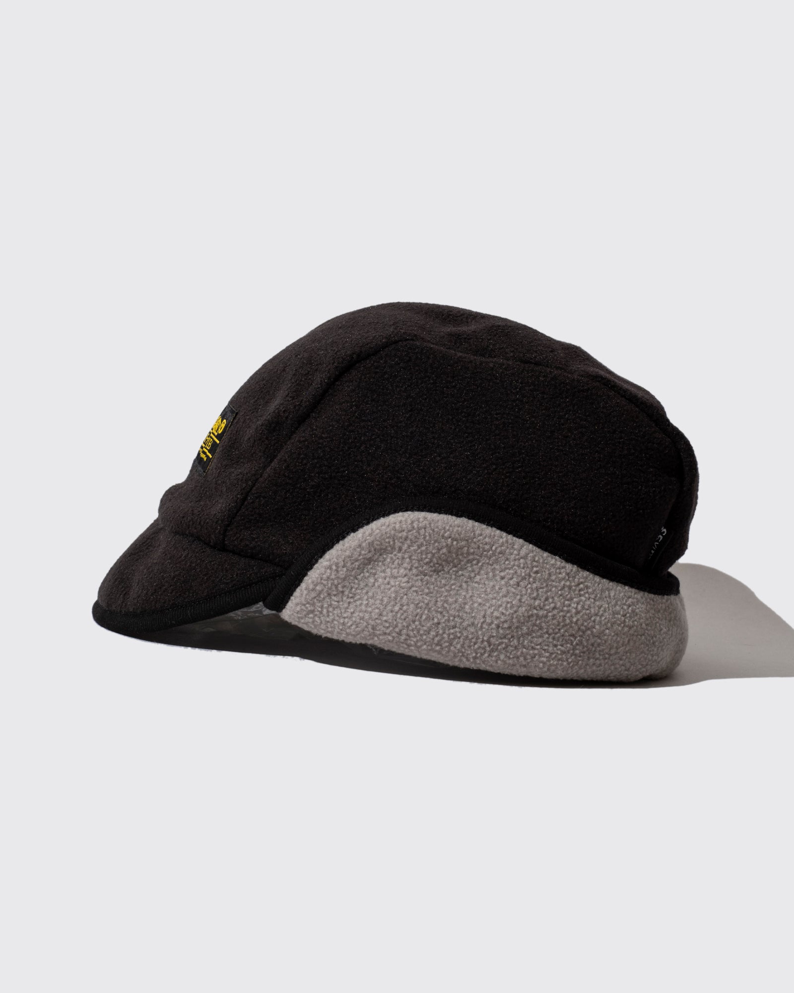 FLEECE MOUNTAIN HAT (Black*Grey)